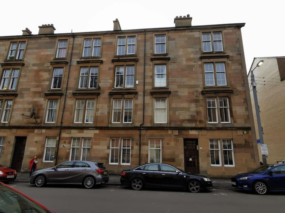 2B Apartment Near Glasgow Sec, Ovo Hydro & City Centre Екстериор снимка